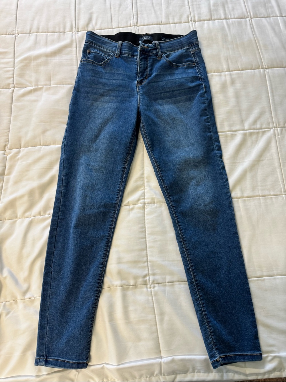 Women's Indigo Stretch Skinny Jeans - Sleek Everyday Fit